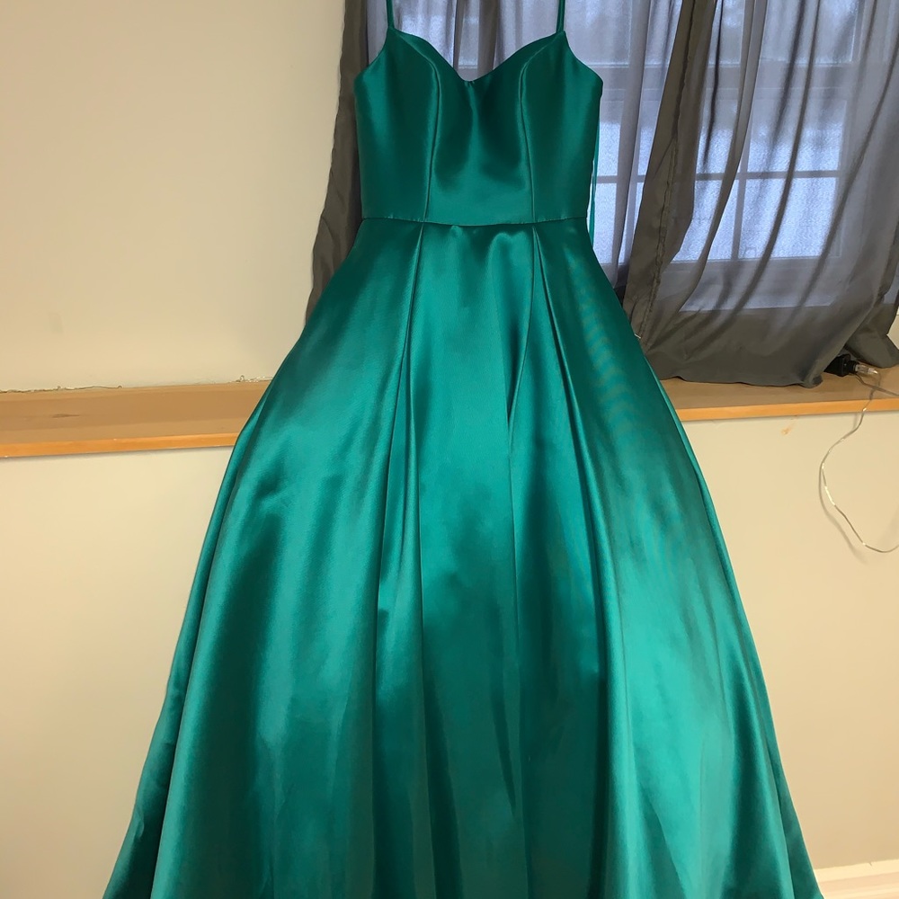 Emerald Green Prom Dress NEVER WORN